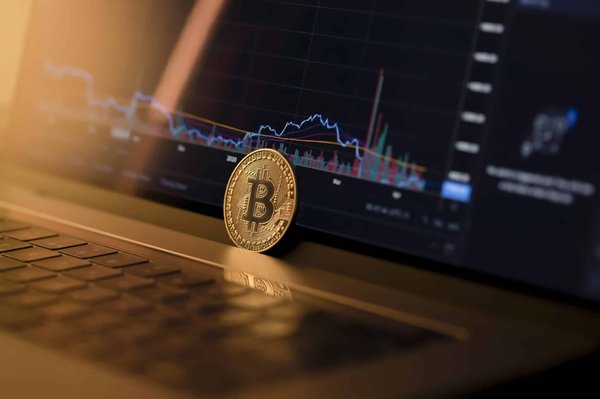 Evaluation d'eToro comme plateforme de trading : les points à retenir