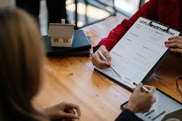 Comparatif ultime: formations mdb et locatif